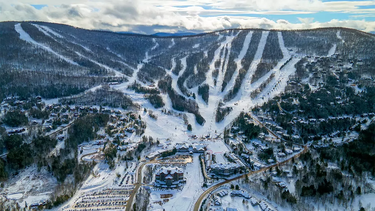 Windham Mountain in USA: an aerial view of a ski resort in the mountains.