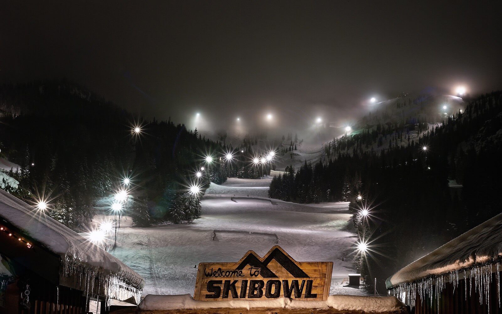Mt Hood Skibowl in USA - a snow covered ski slope.