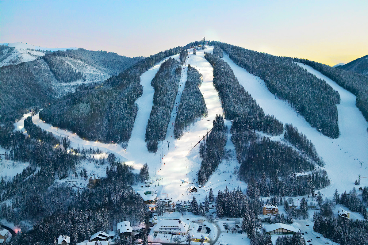 Zauberberg Semmering in Austria: a view of a ski resort in the mountains.