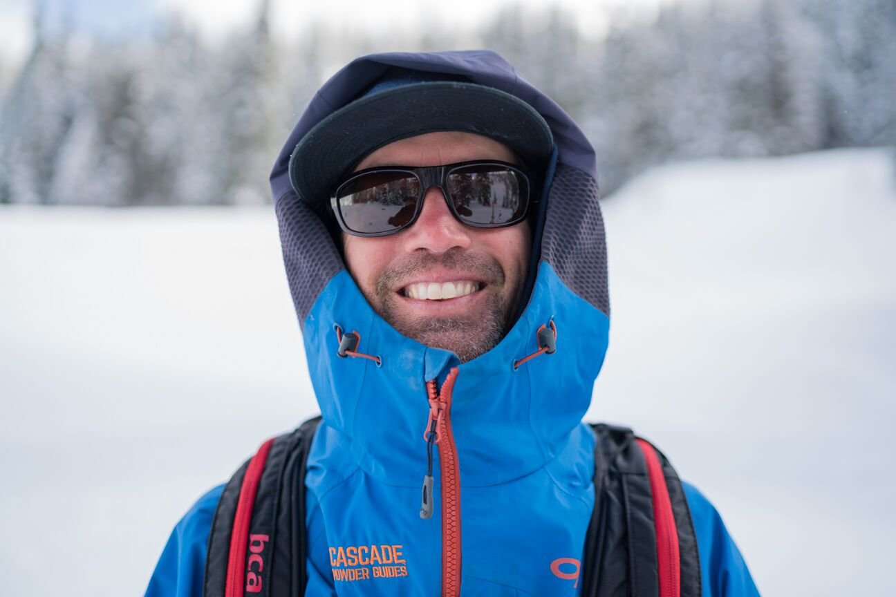 Cascade Powder Guides in USA - a man wearing a blue jacket.