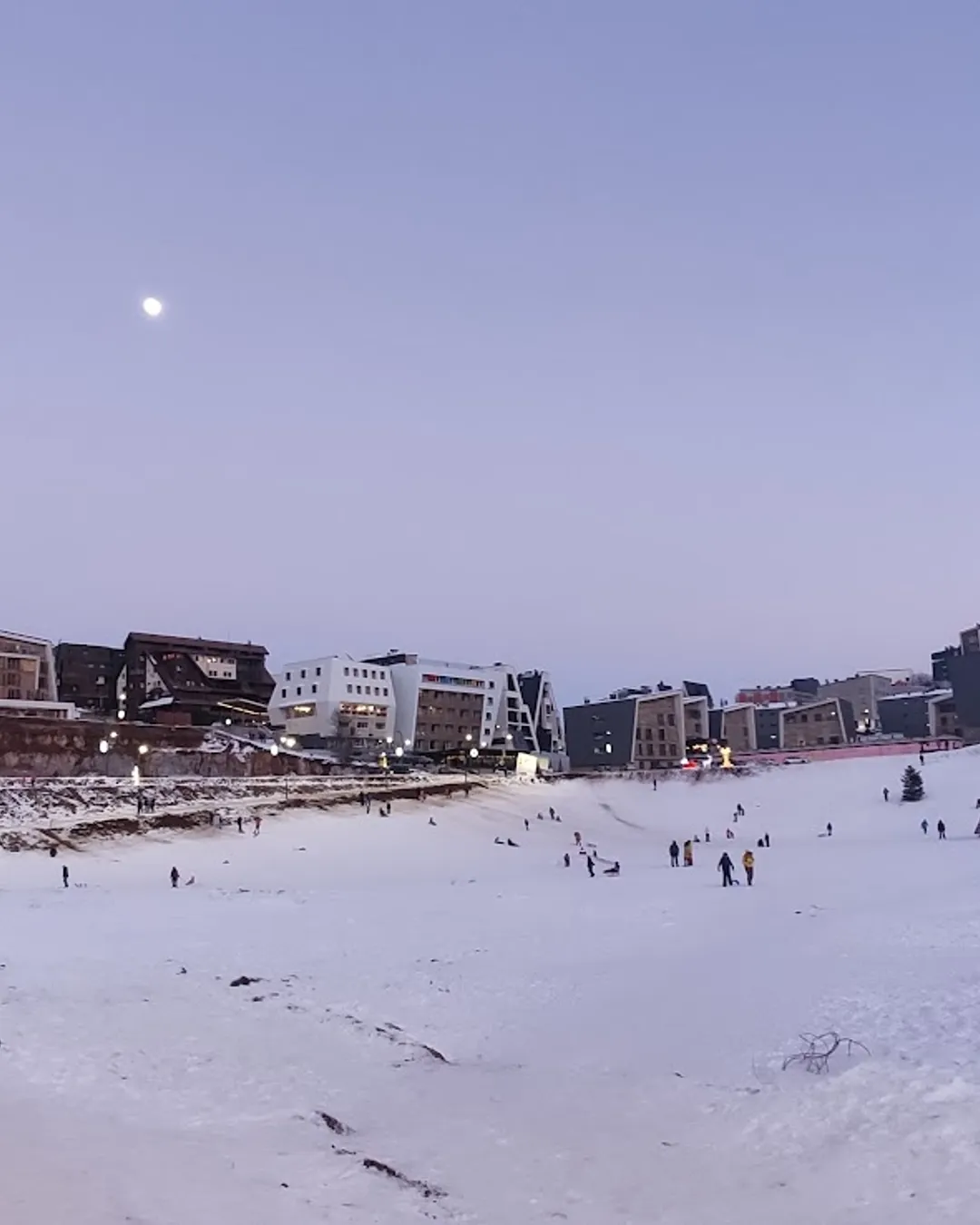 Babin Do – Bjelašnica in Bosnia and Herzegovina - people are walking in the snow on a beach.
