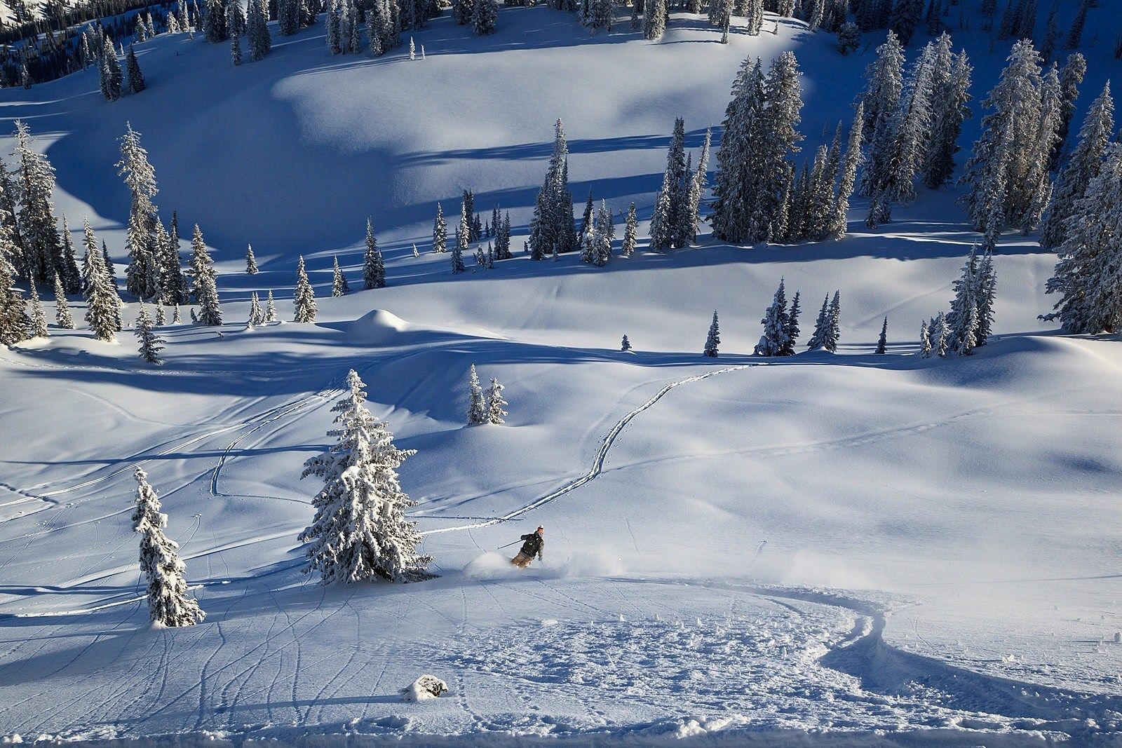 Lost Trail Powder Mountain in USA - the snow is white in color.