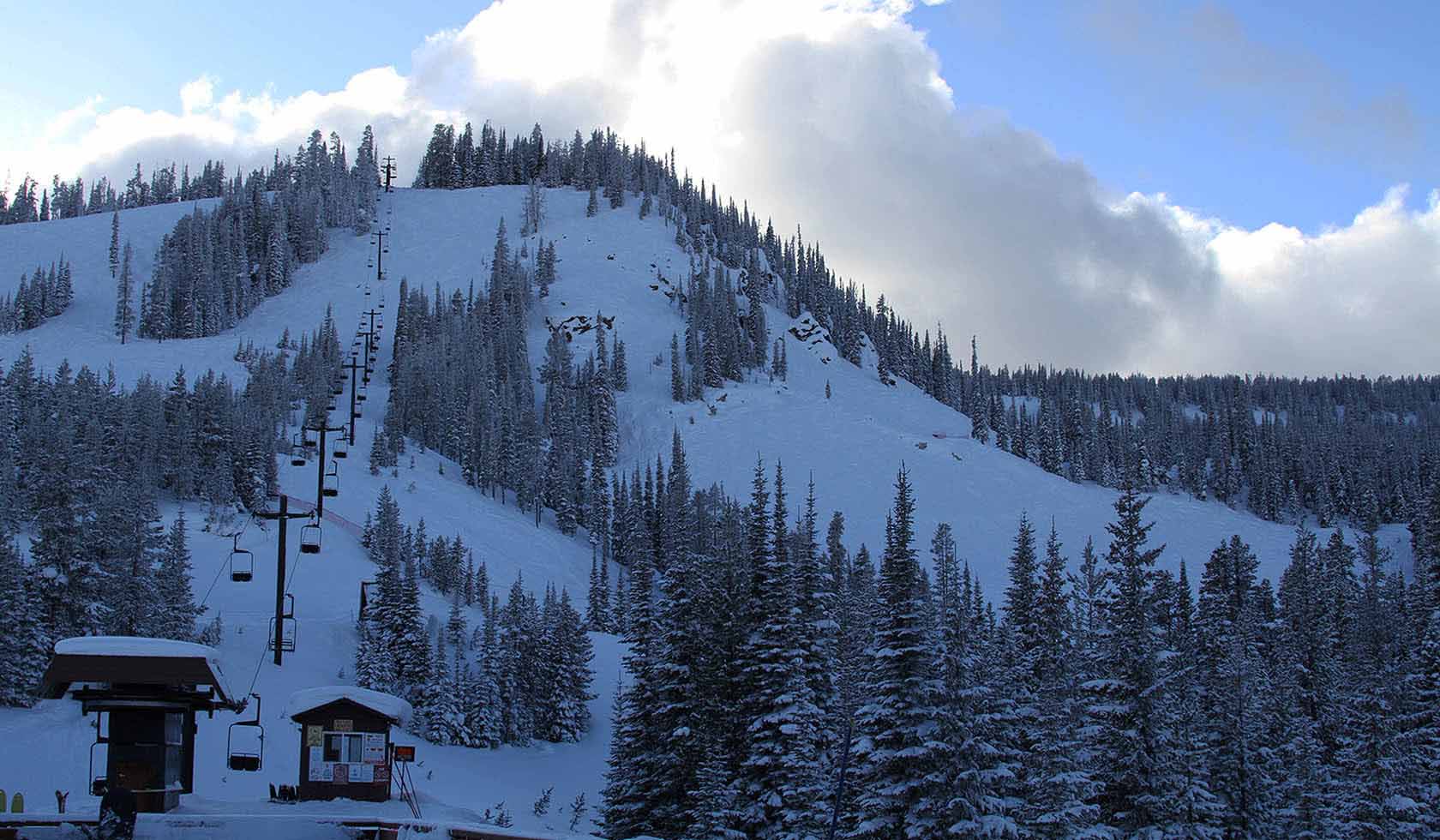 Lost Trail Powder Mountain in USA - a mountain covered in snow.