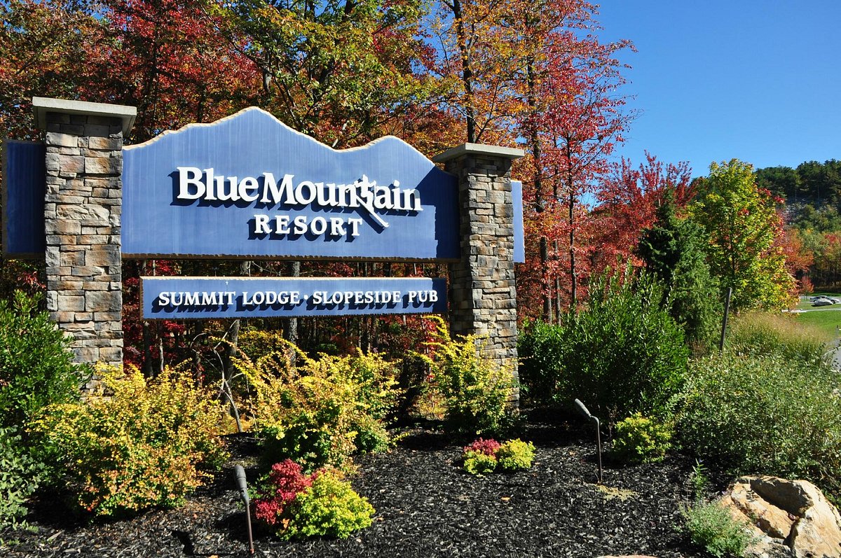 Blue Mountain in USA: blue mountain resort sign.