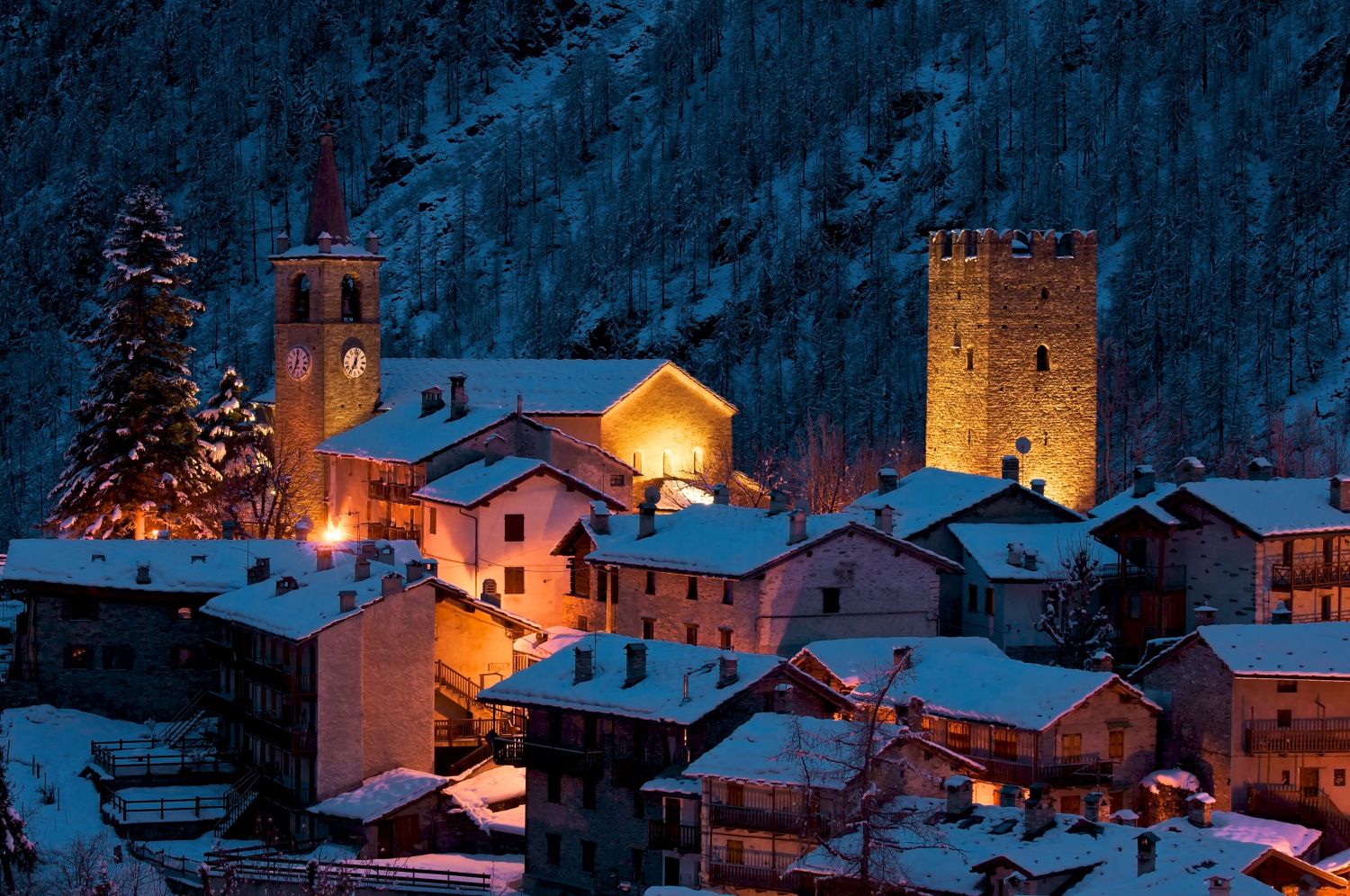 Champorcher in Italy - snow on the ground.