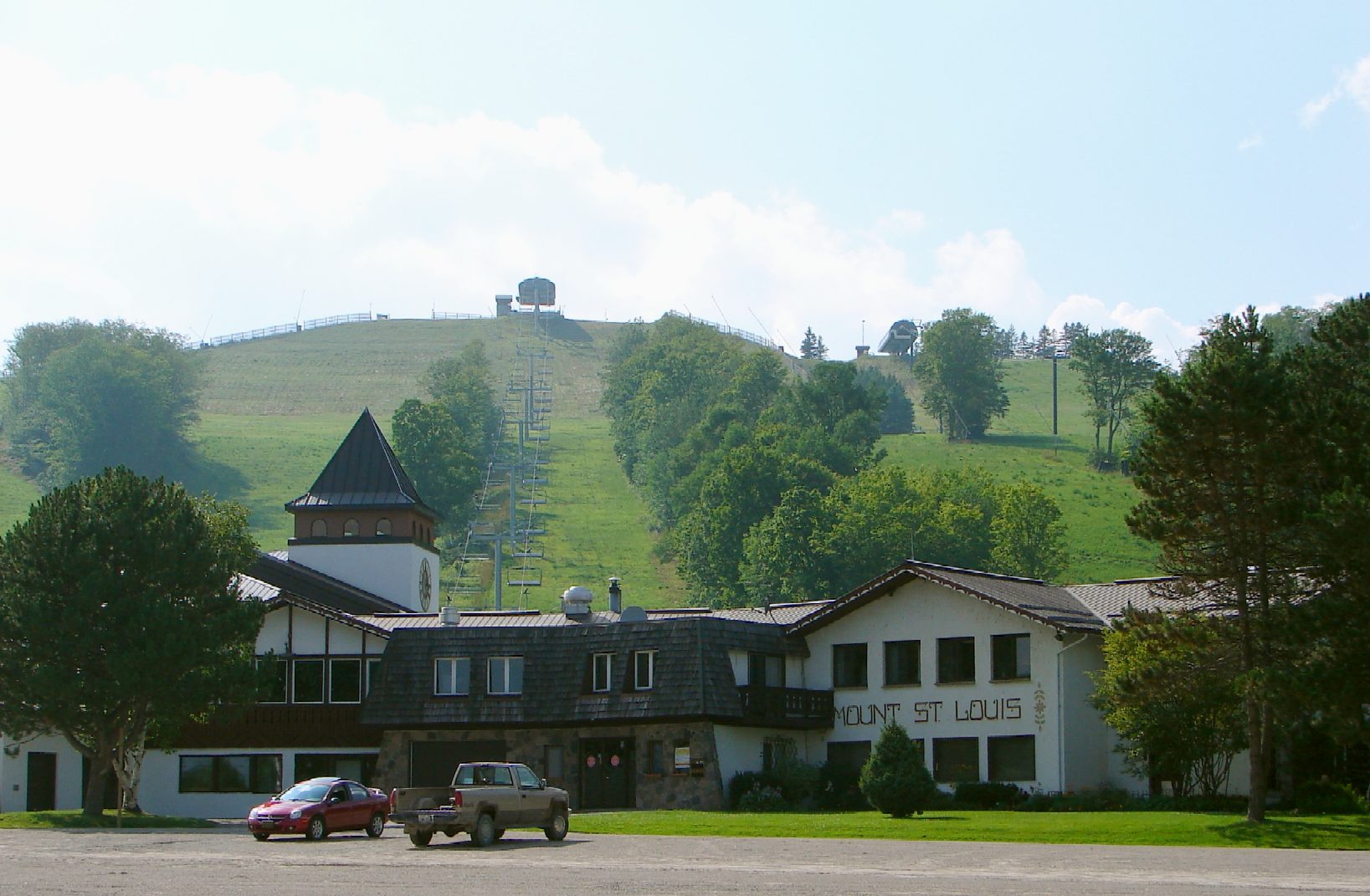 Mount St. Louis Moonstone in Canada - white clouds in the sky.