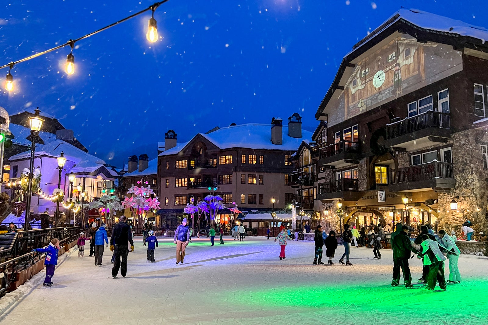 Beaver Creek in USA - a group of people skating on an ice rink.