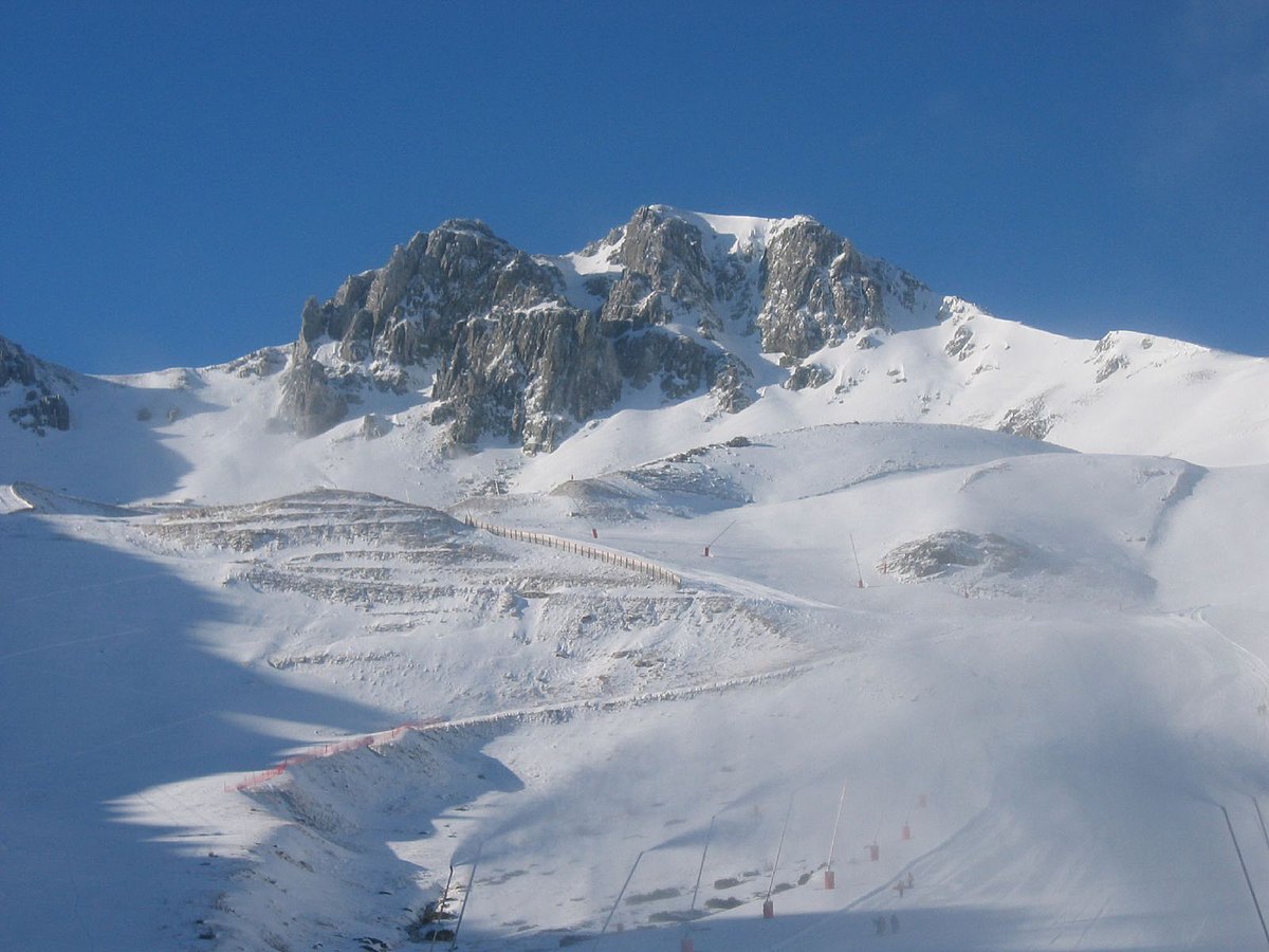 San Isidro-Zona Cebolledo in Spain - a snow covered mountain.